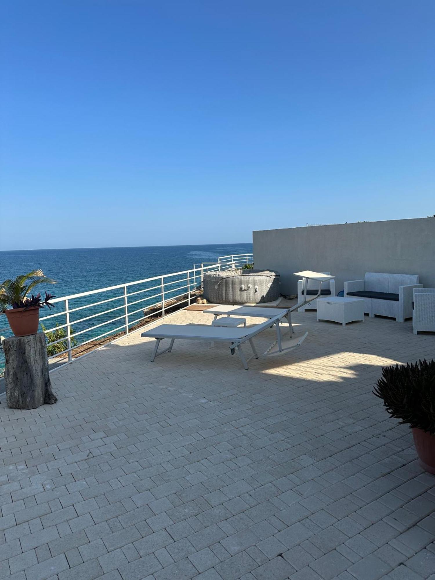 Il Faraglione Guest house *